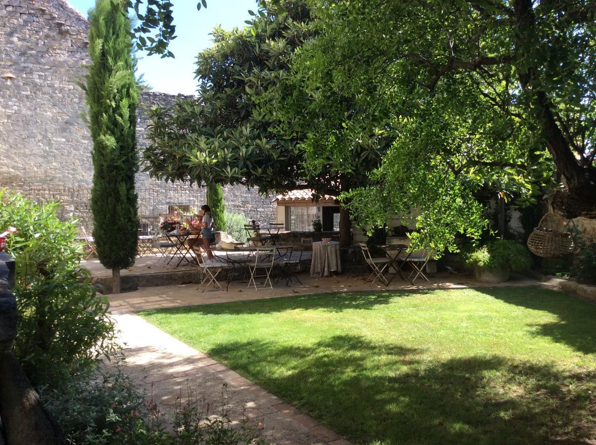 Bed and Breakfast Le Posterlon Caumont-sur-Durance Zewnętrze zdjęcie